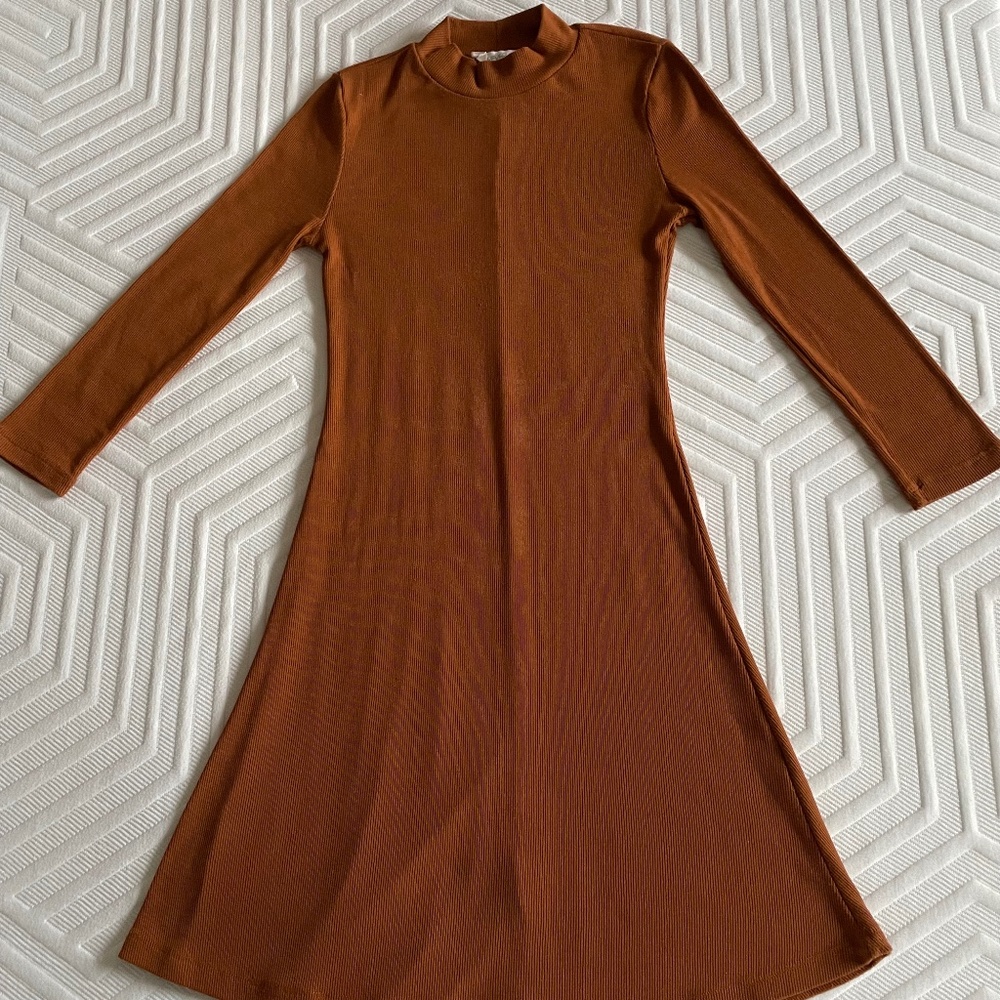 Forever 21, Cognac, ribbed, long sleeved, mock neck, mini dress,  Size small